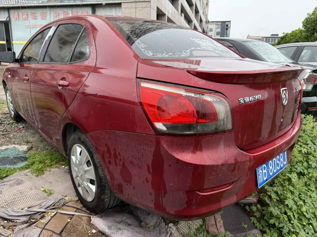 寶駿 630  2014款 1.5L 手動標(biāo)準(zhǔn)型圖片