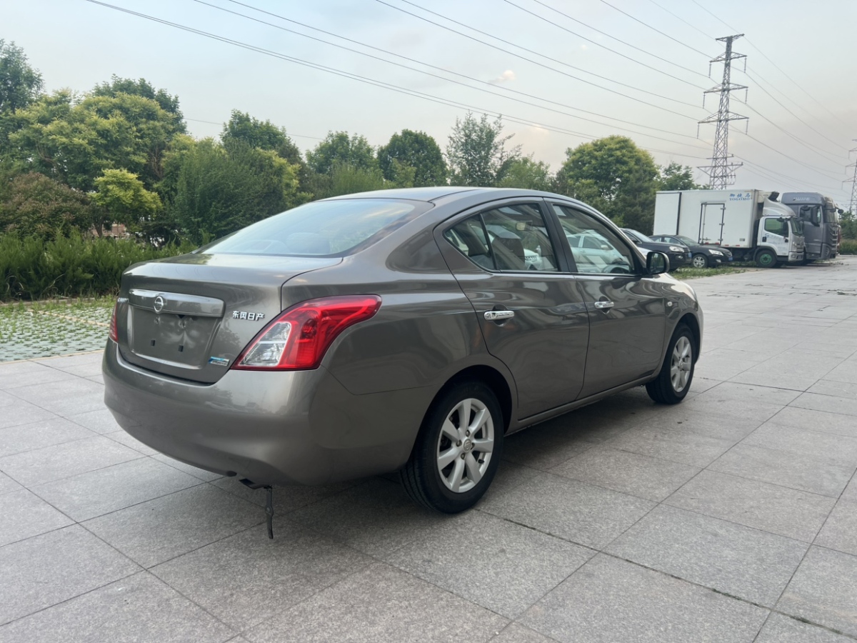 日產(chǎn) 陽光  2011款 1.5XL CVT豪華版圖片