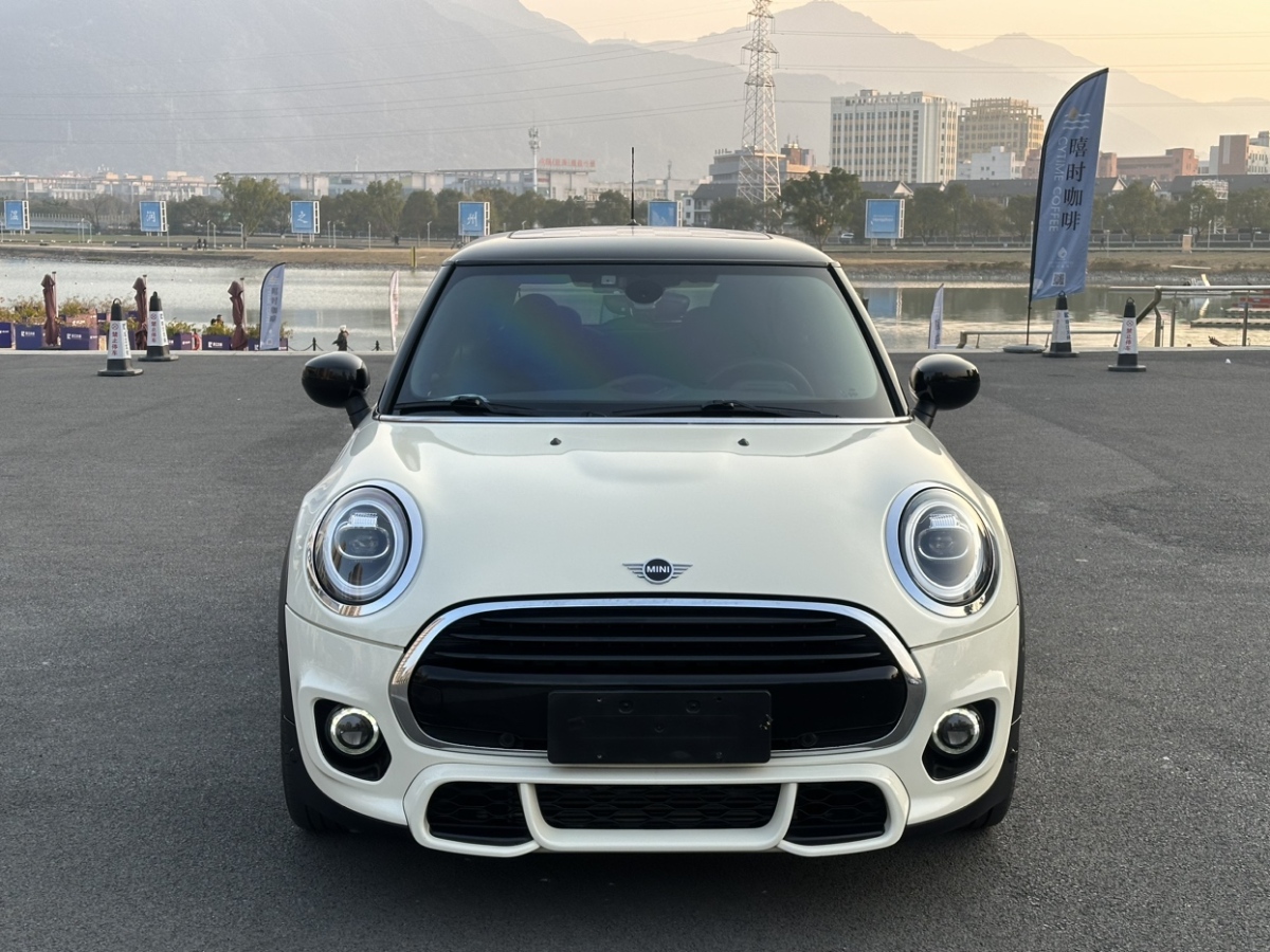 MINI MINI  2021款 1.5T COOPER 賽車手圖片