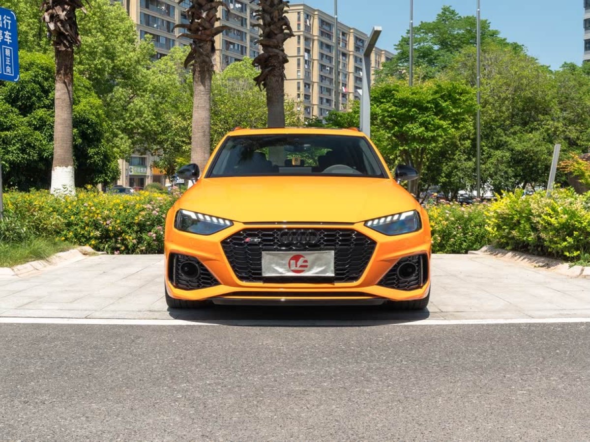 奧迪 奧迪RS 4  2023款 RS4 Avant 暗金版圖片