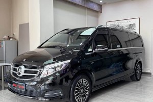V級(jí) 奔馳 V 260 L 尊貴加長版 國VI