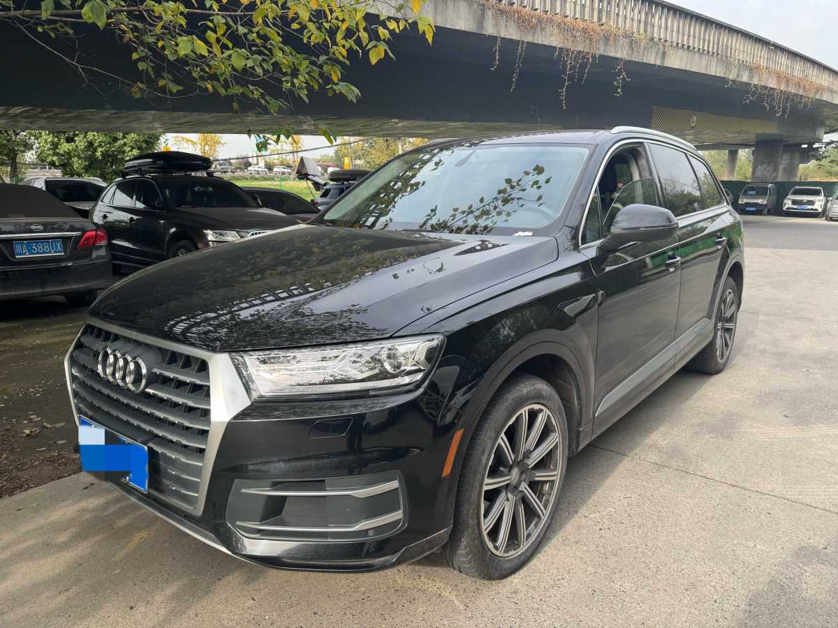 奧迪 奧迪Q7  2015款 Q7 3.0T FSI Prestige 美規(guī)版圖片