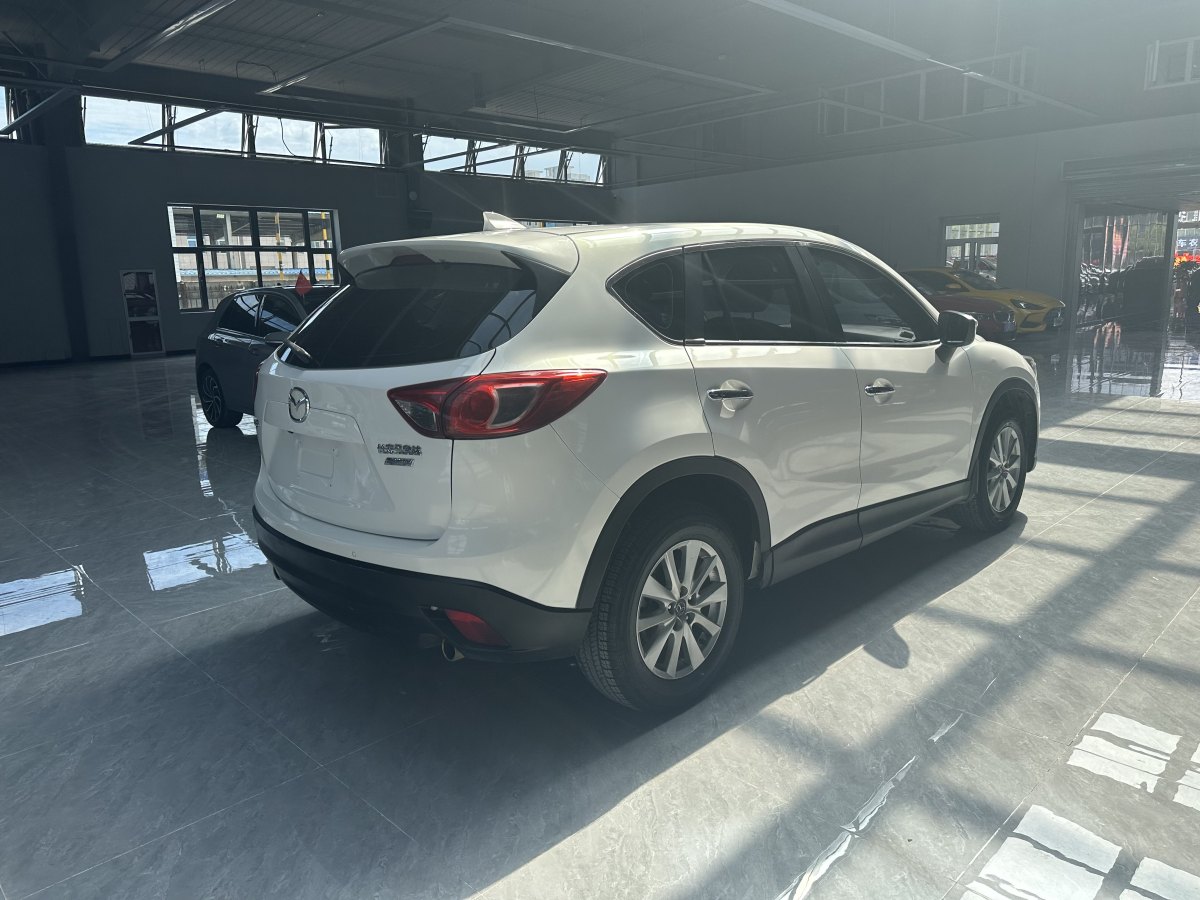 馬自達(dá) CX-5  2015款 2.0L 自動(dòng)兩驅(qū)都市型圖片