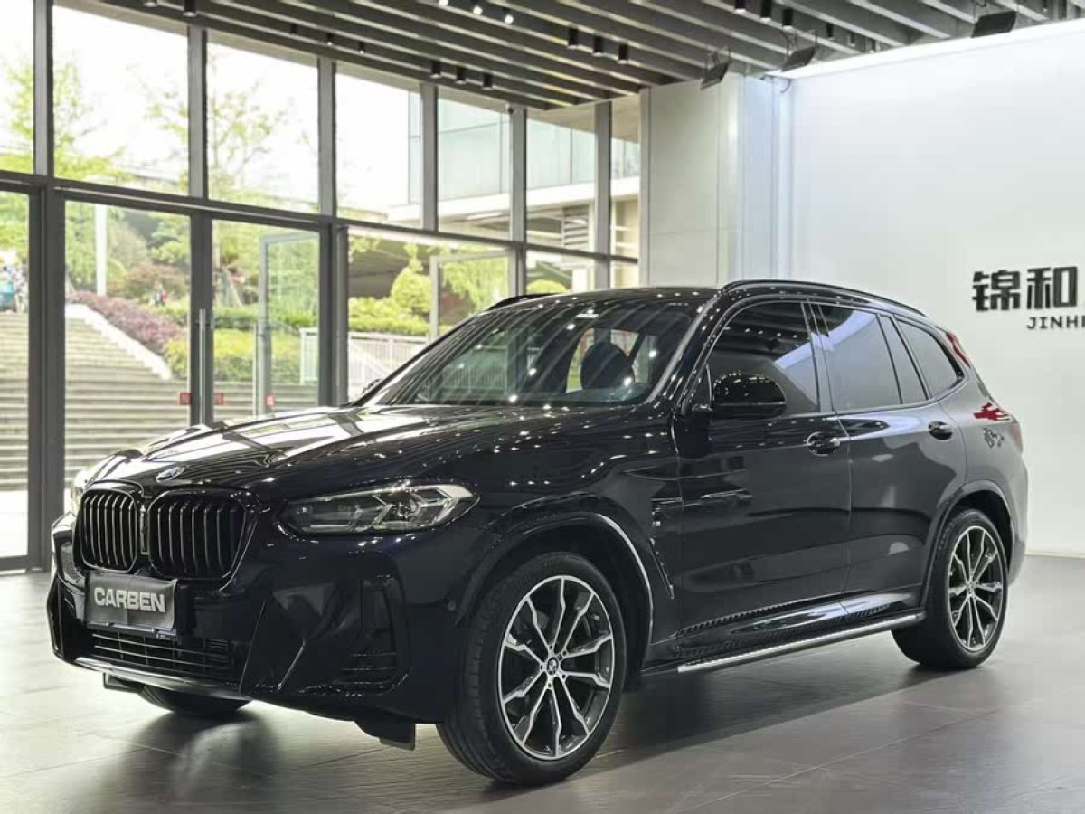 寶馬 寶馬X3  2023款 改款 xDrive30i 領(lǐng)先型 M曜夜套裝圖片