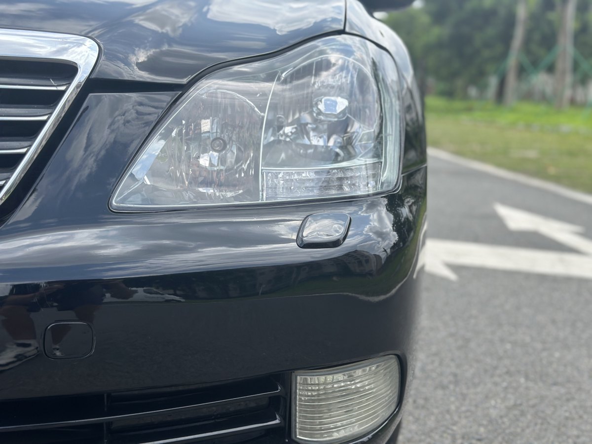 2005年4月豐田 皇冠  2005款 3.0L Royal Saloon