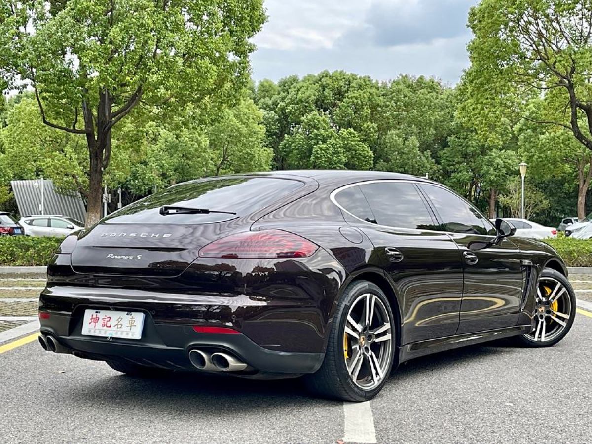 2014年6月保時(shí)捷 Panamera  2014款 Panamera S Executive 3.0T