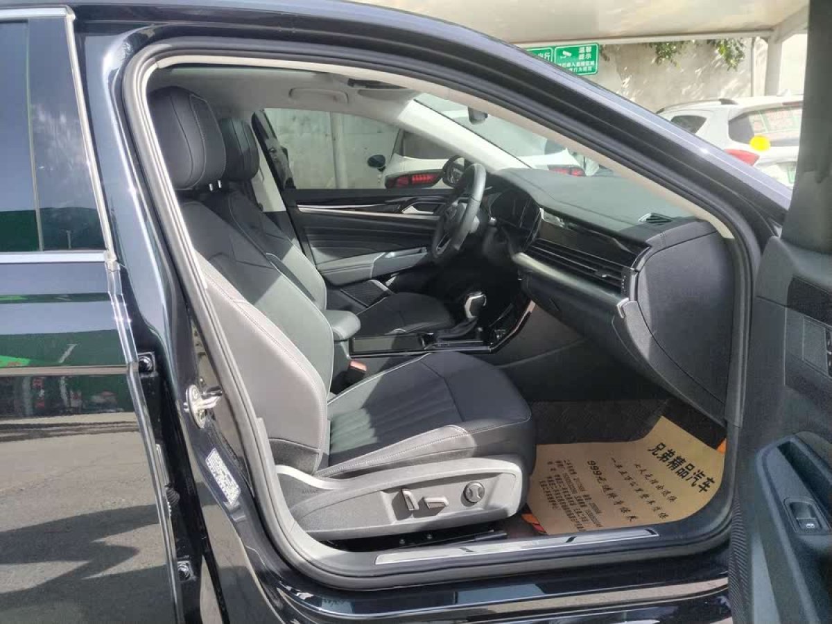 大眾 帕薩特  2024款 380TSI 星空豪華版圖片