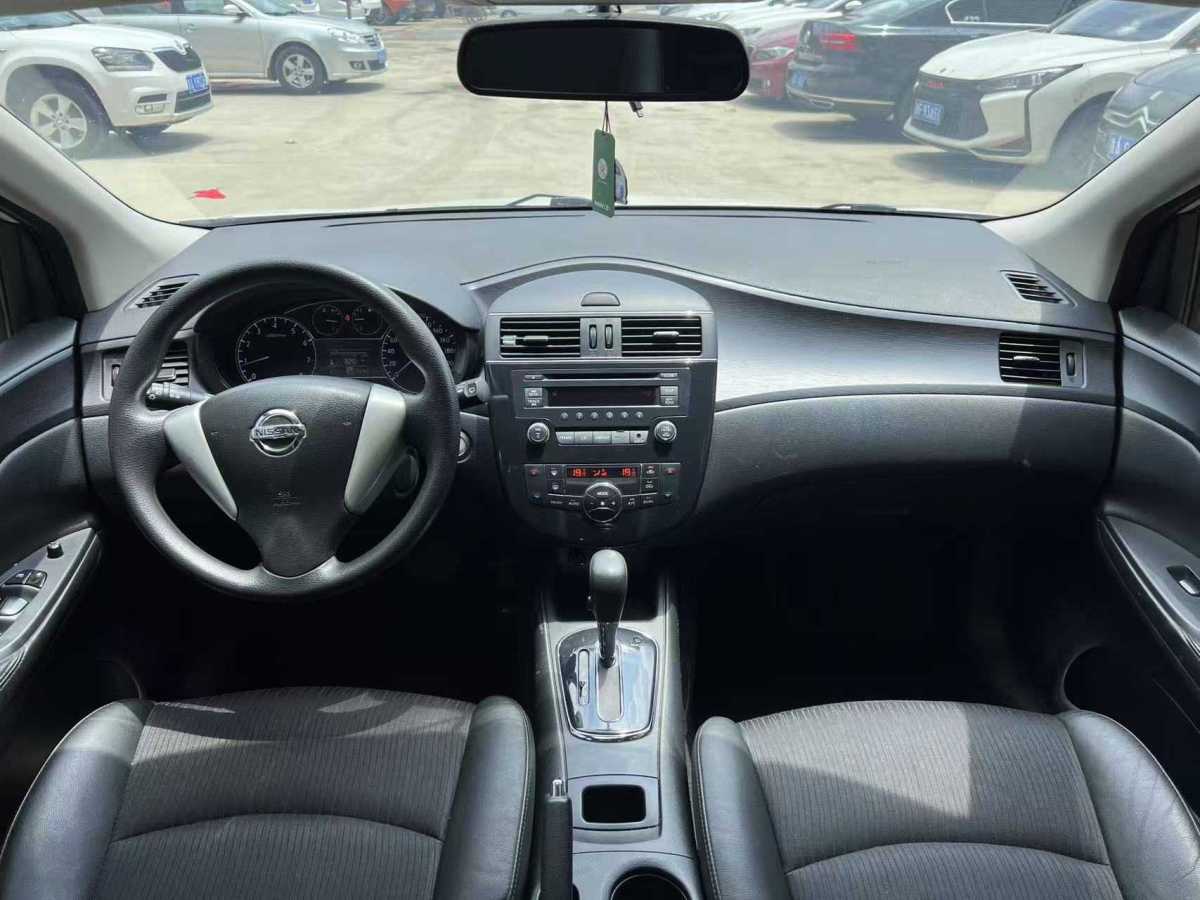 日產(chǎn) 騏達(dá)  2014款 1.6L CVT智能型圖片