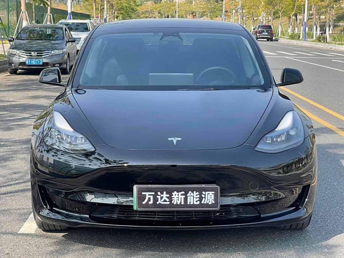 特斯拉 Model Y  2022款 改款 后輪驅(qū)動(dòng)版圖片