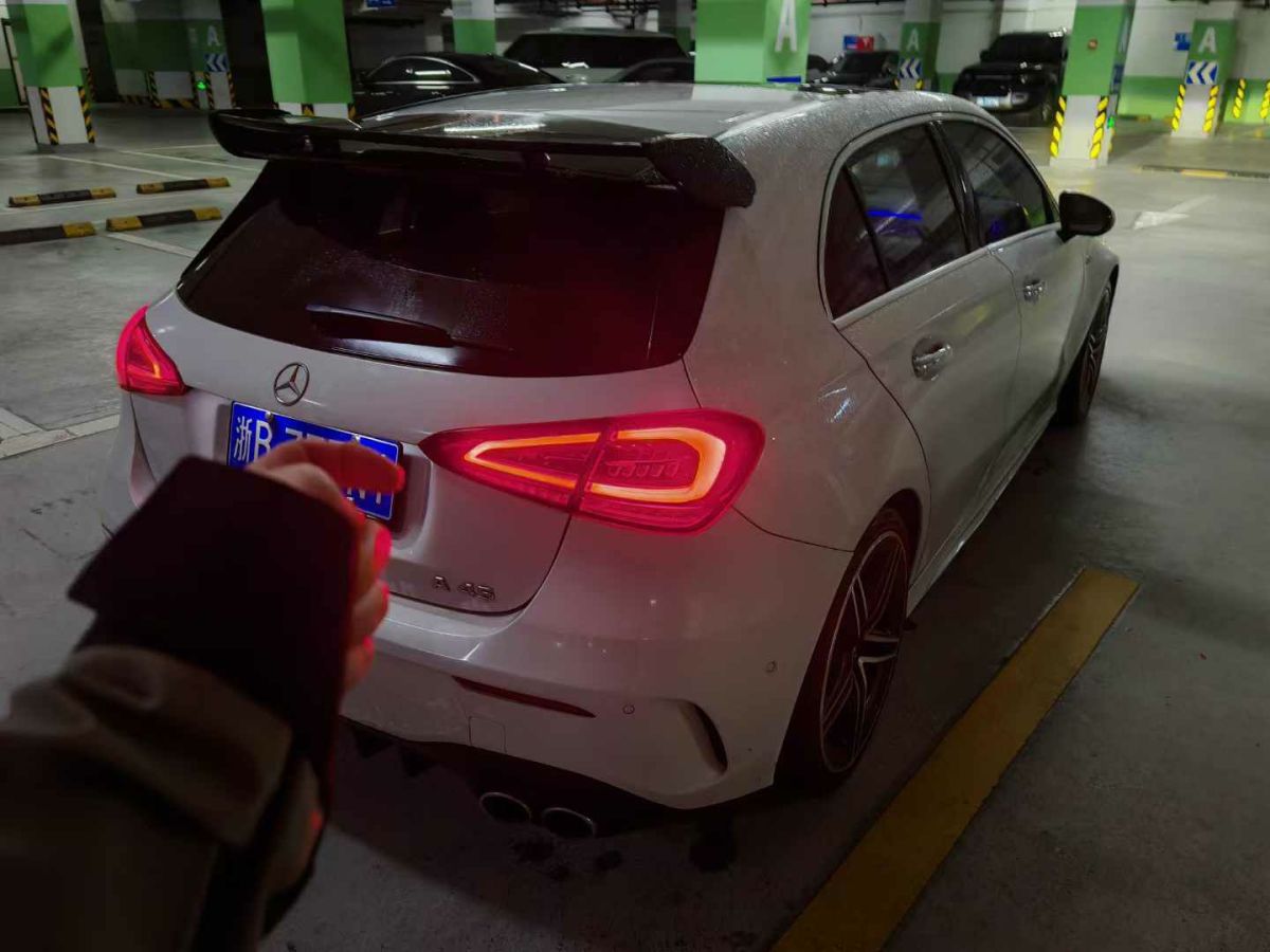 奔馳 奔馳A級(jí)AMG  2021款 AMG A 35 L 4MATIC 熾夜特別版圖片