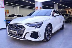 奥迪A3 奥迪 A3L Limousine 35 TFSI 时尚致雅型