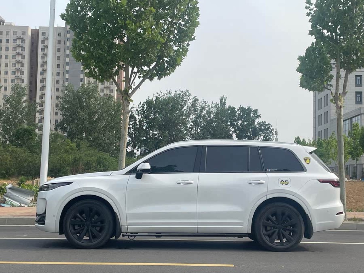 理想 理想ONE  2021款 增程6座版圖片