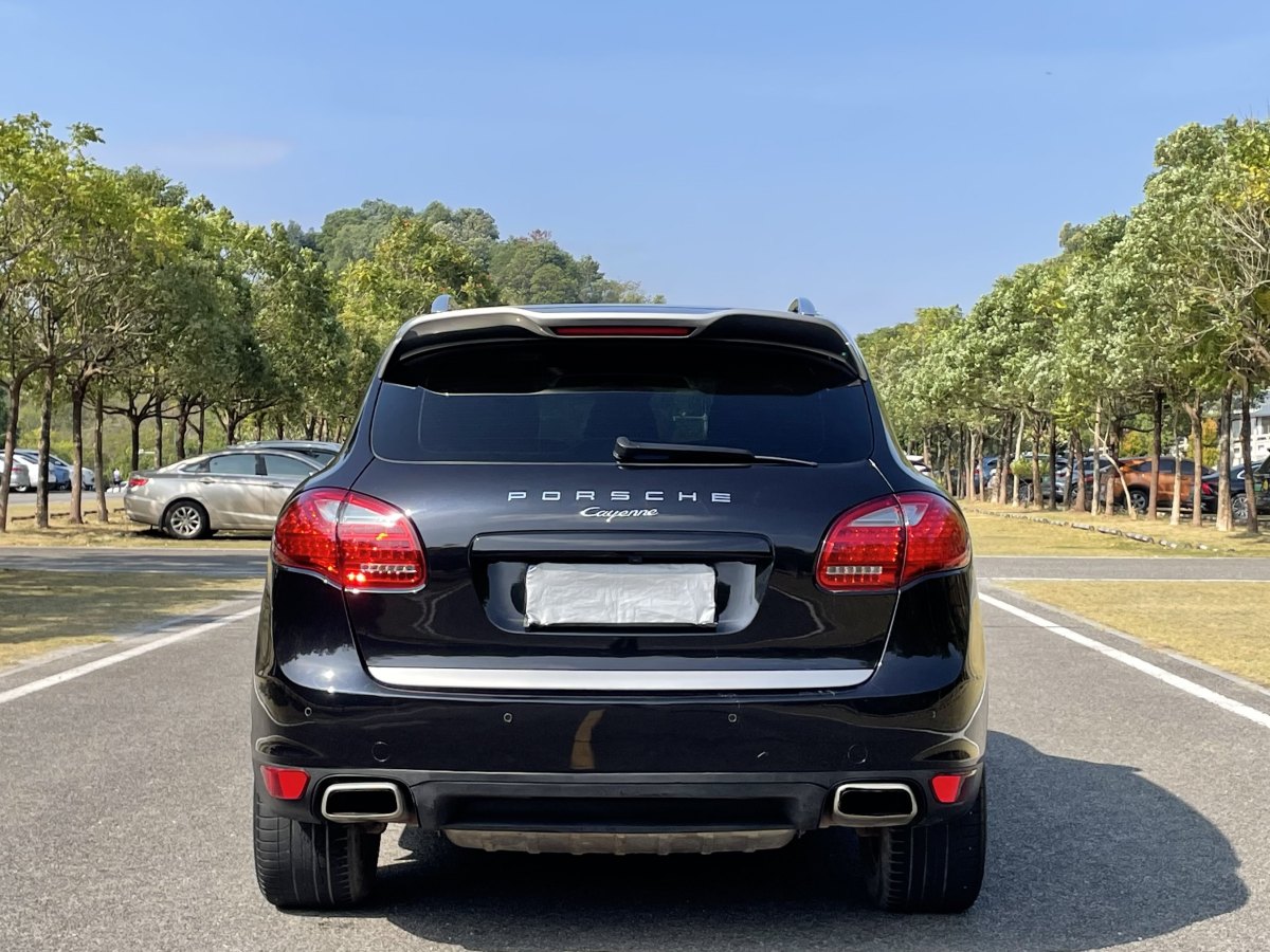 保時(shí)捷 Cayenne  2014款 Cayenne Platinum Edition 3.0T圖片