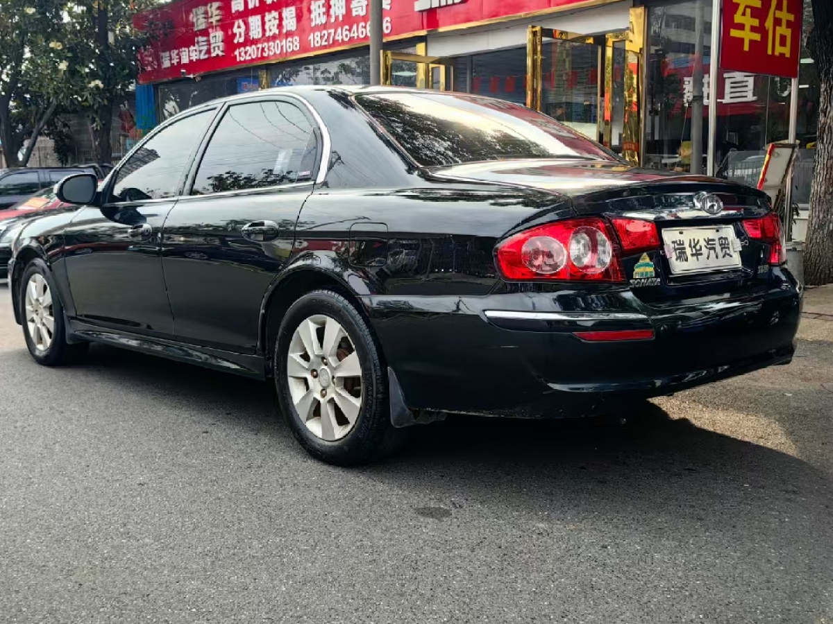 現(xiàn)代 名馭  2009款 2.0L 手動(dòng)豪華版GL圖片