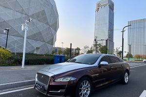 XJ 捷豹 XJL 3.0 SC 两驱典雅商务版