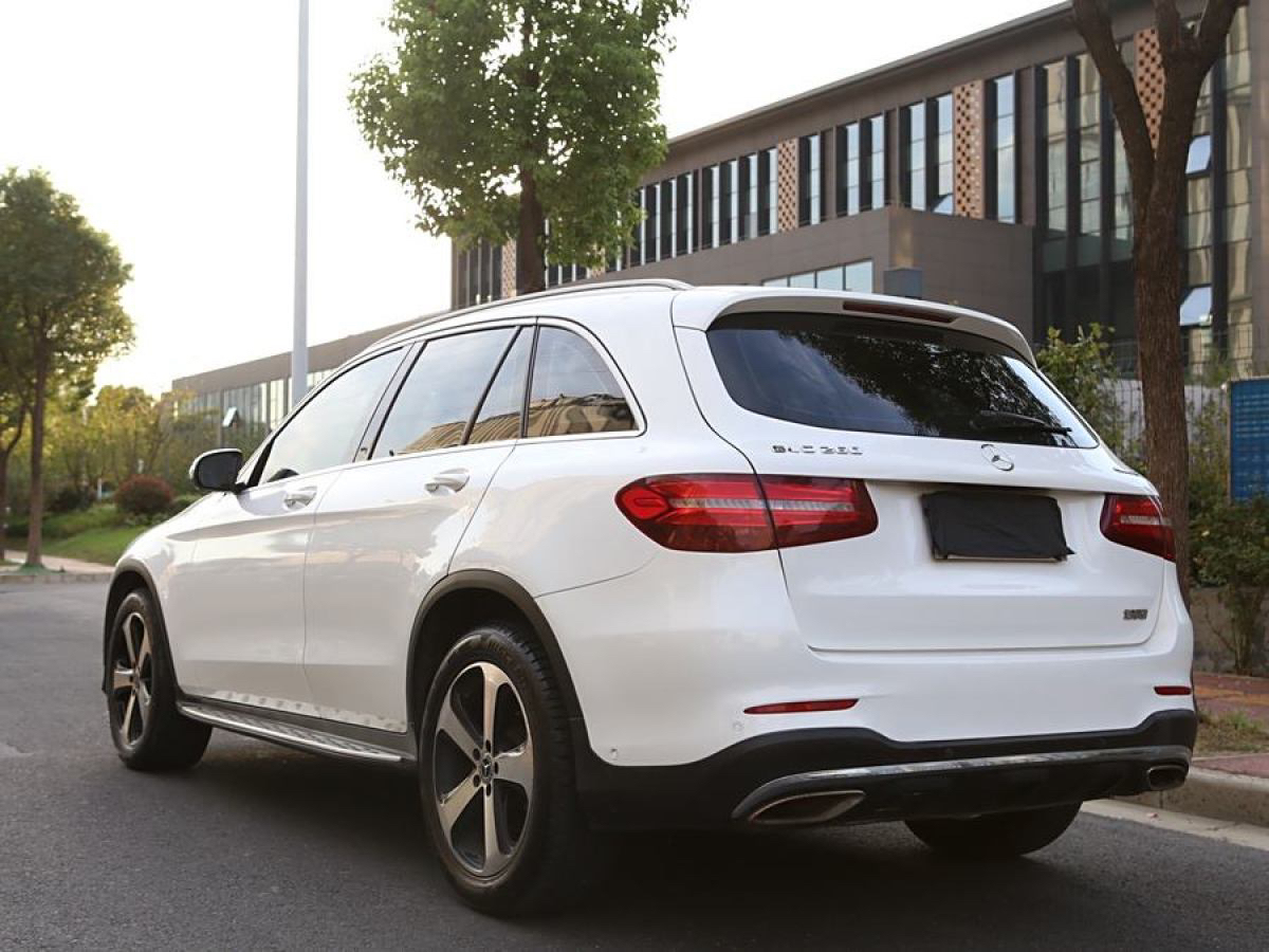 2018年4月奔馳 奔馳GLC  2018款 GLC 260 4MATIC 豪華型