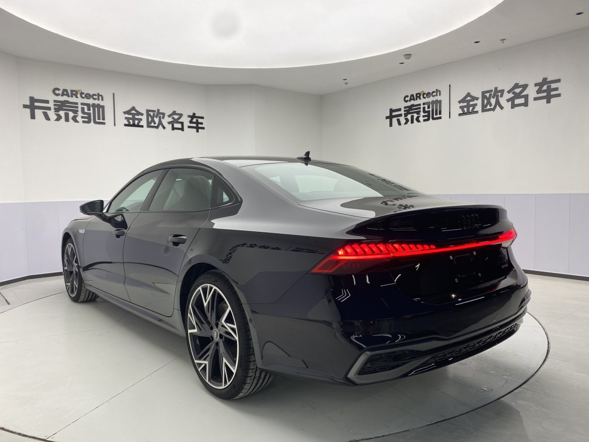 奧迪 奧迪A7L  2024款 45 TFSI quattro 黑武士版圖片