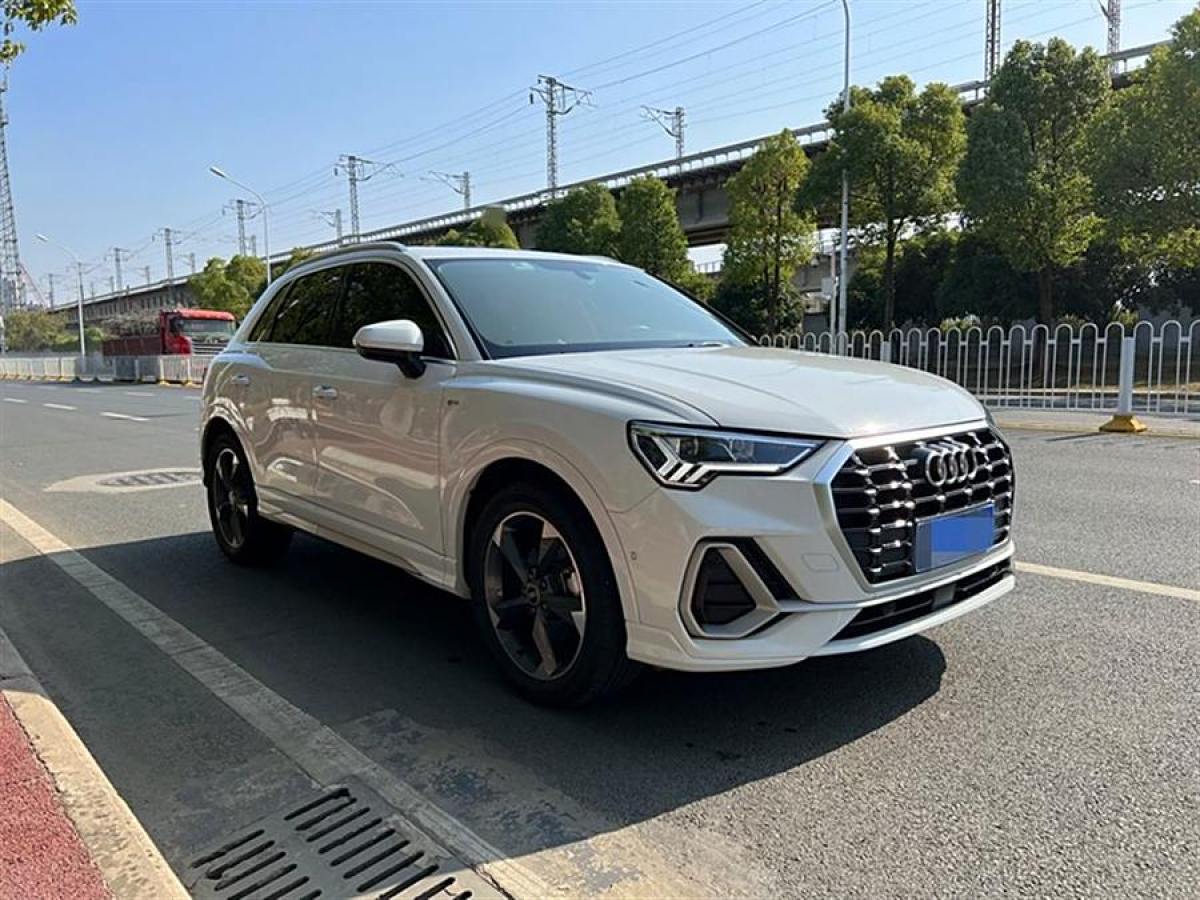 奧迪 奧迪Q3  2021款 35 TFSI 時尚動感型圖片