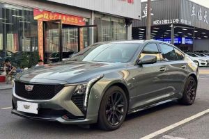 XT5 凱迪拉克 2.0T 兩驅(qū)風(fēng)尚型