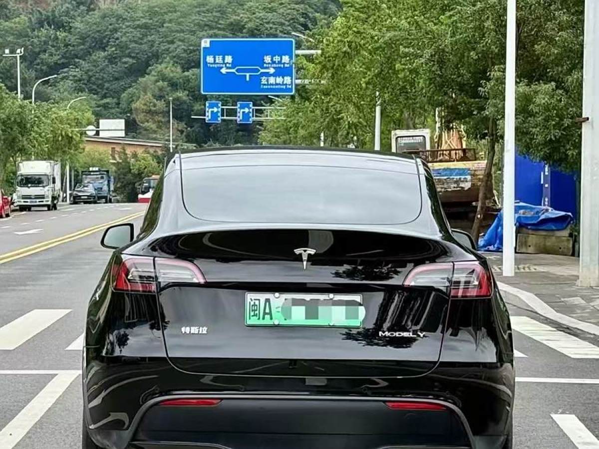 特斯拉 Model 3  2023款 煥新版 后輪驅(qū)動(dòng)圖片