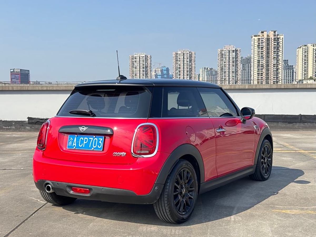 2021年3月MINI MINI  2021款 1.5T COOPER 經(jīng)典派