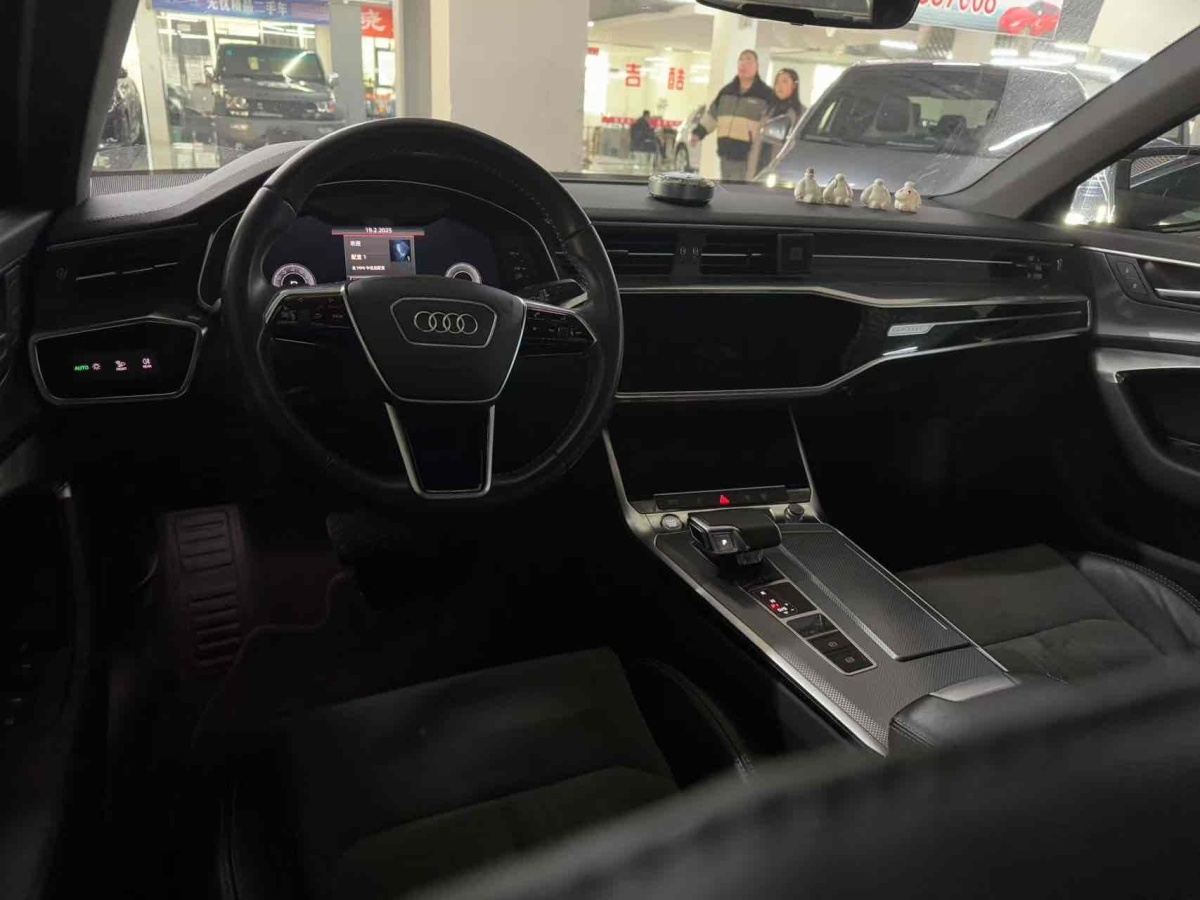 奧迪 奧迪A6L  2019款 45 TFSI quattro 臻選動(dòng)感型圖片