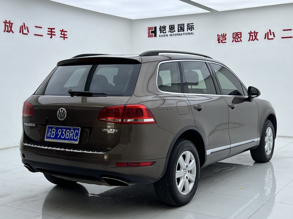 大眾 途銳  2011款 3.0TSI 標(biāo)配型圖片