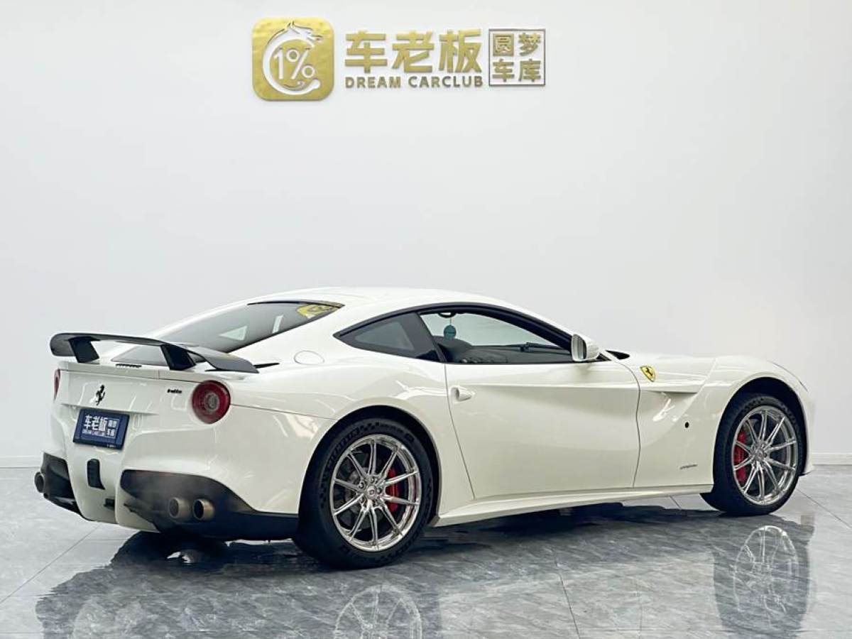 法拉利 F12berlinetta  2013款 6.3L 標(biāo)準(zhǔn)型圖片