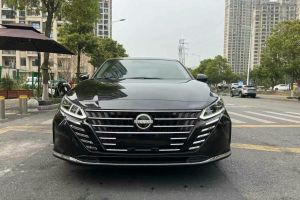 天籟 日產(chǎn) 2.0L SV 黑金版