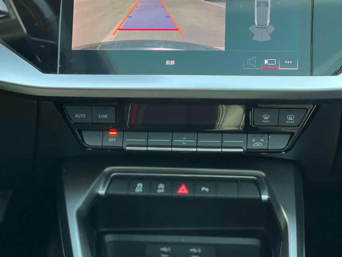 奧迪 奧迪A3  2022款 Sportback 35 TFSI 時(shí)尚運(yùn)動(dòng)型圖片