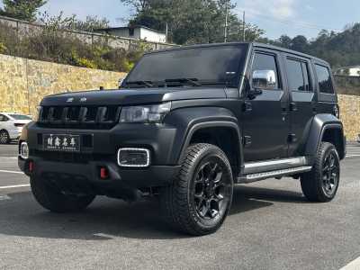 2024年5月 北京 BJ40 2.0D 自動四驅(qū)刀鋒英雄版?zhèn)b客型圖片