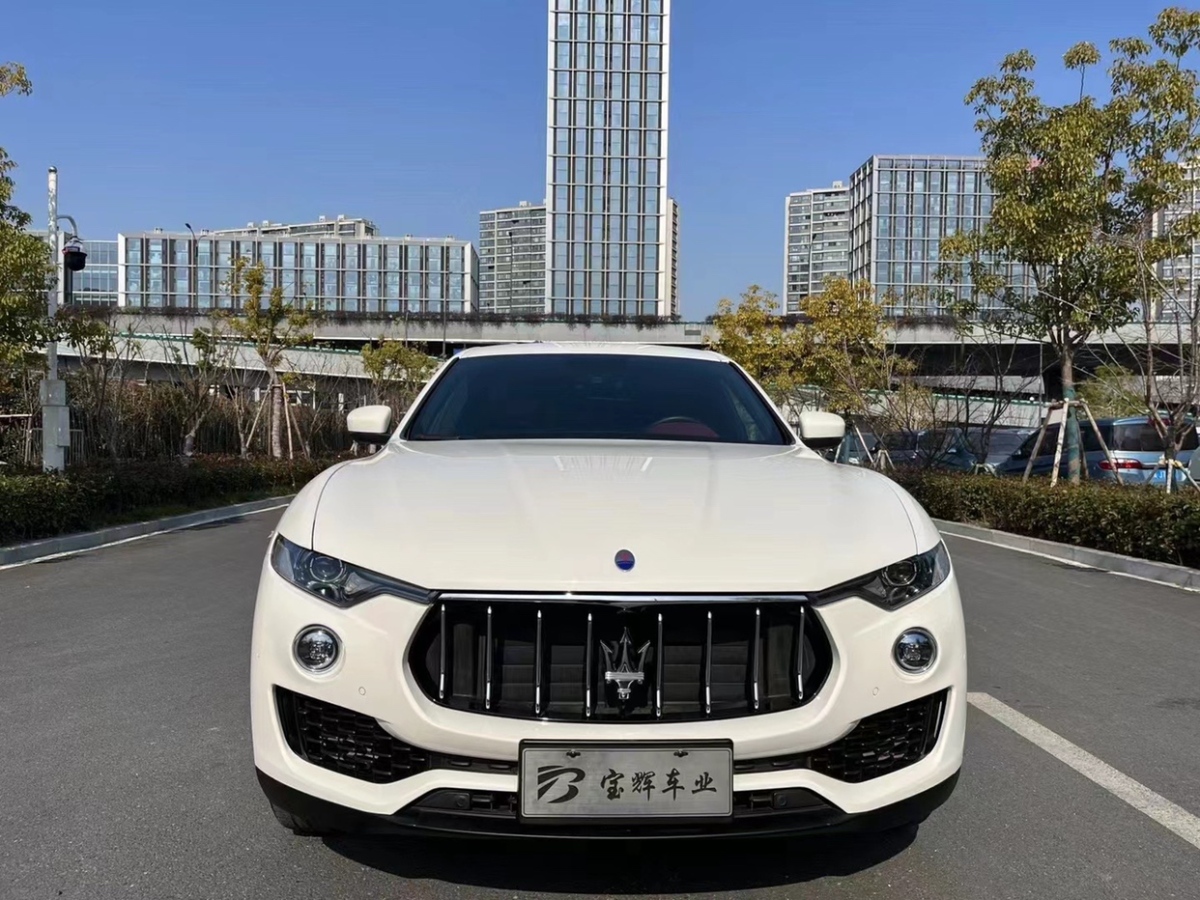 玛莎拉蒂 Levante  2020款 3.0T 标准版图片