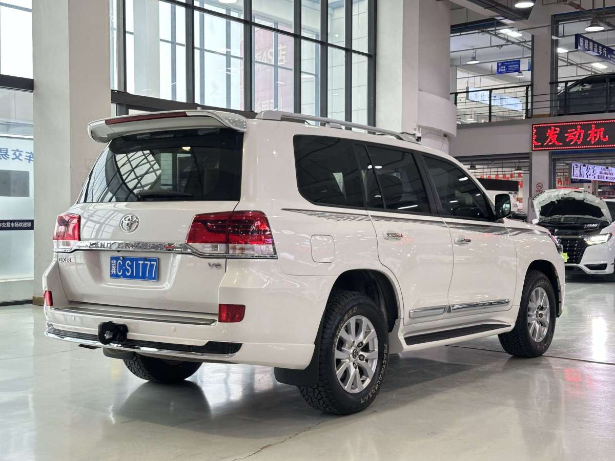 豐田 蘭德酷路澤  2016款 4.0L 中東版圖片