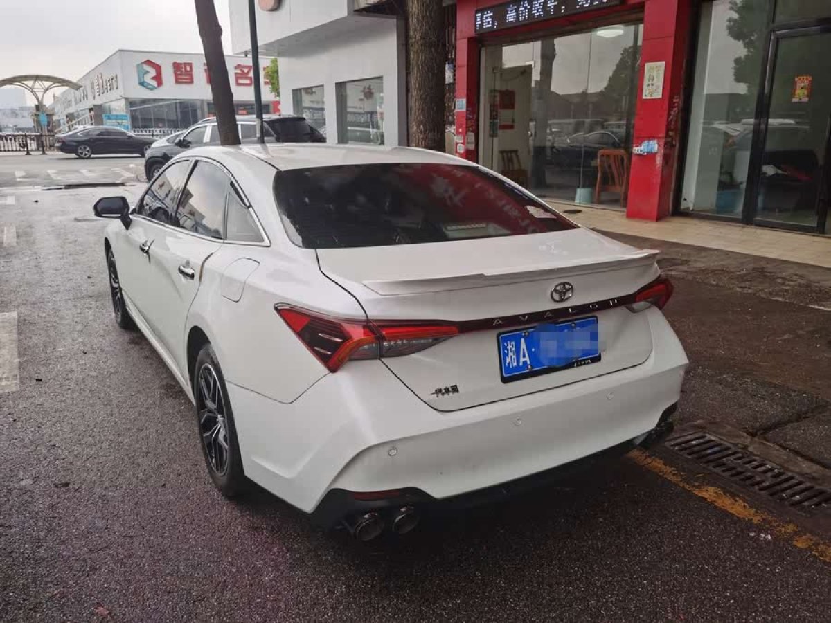 豐田 亞洲龍  2019款 2.0L 豪華版圖片