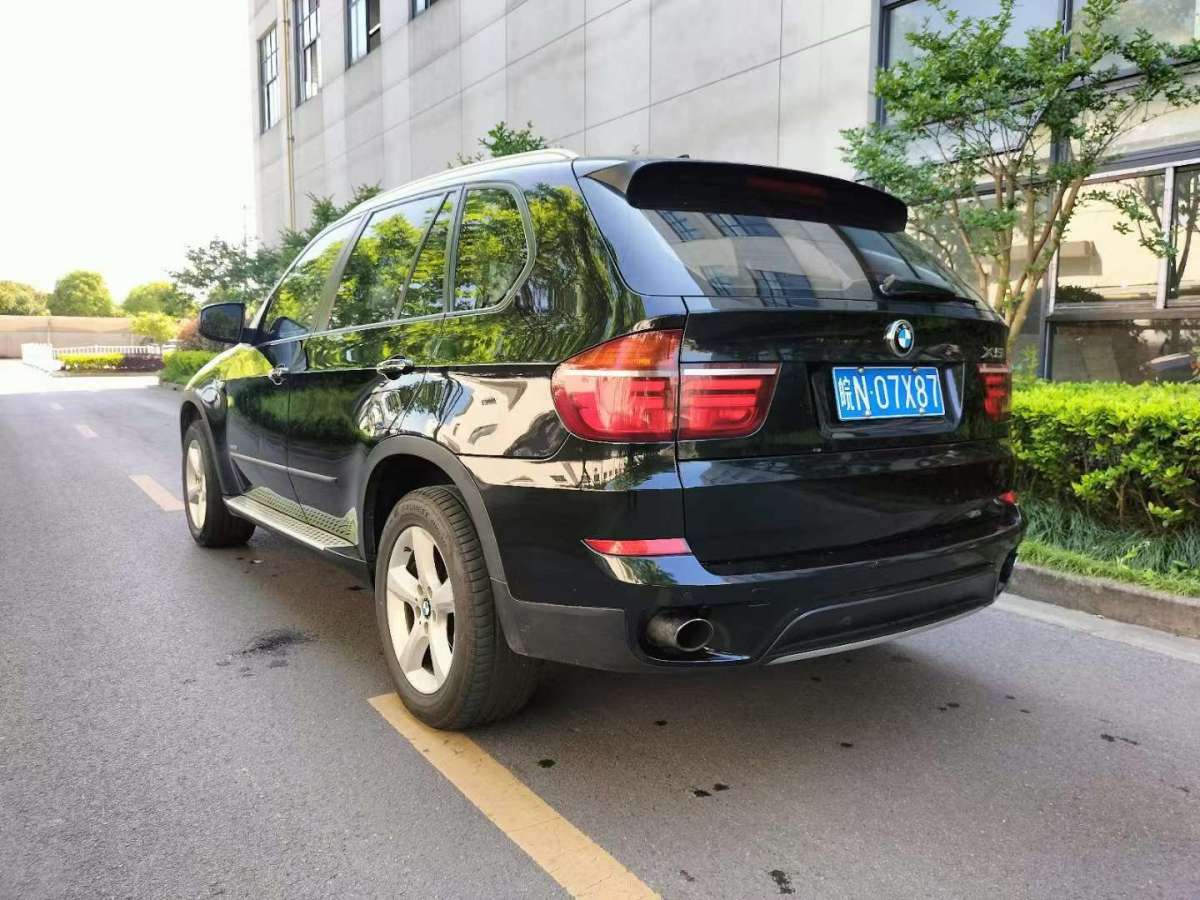 寶馬 寶馬X5  2011款 xDrive35i 豪華型圖片