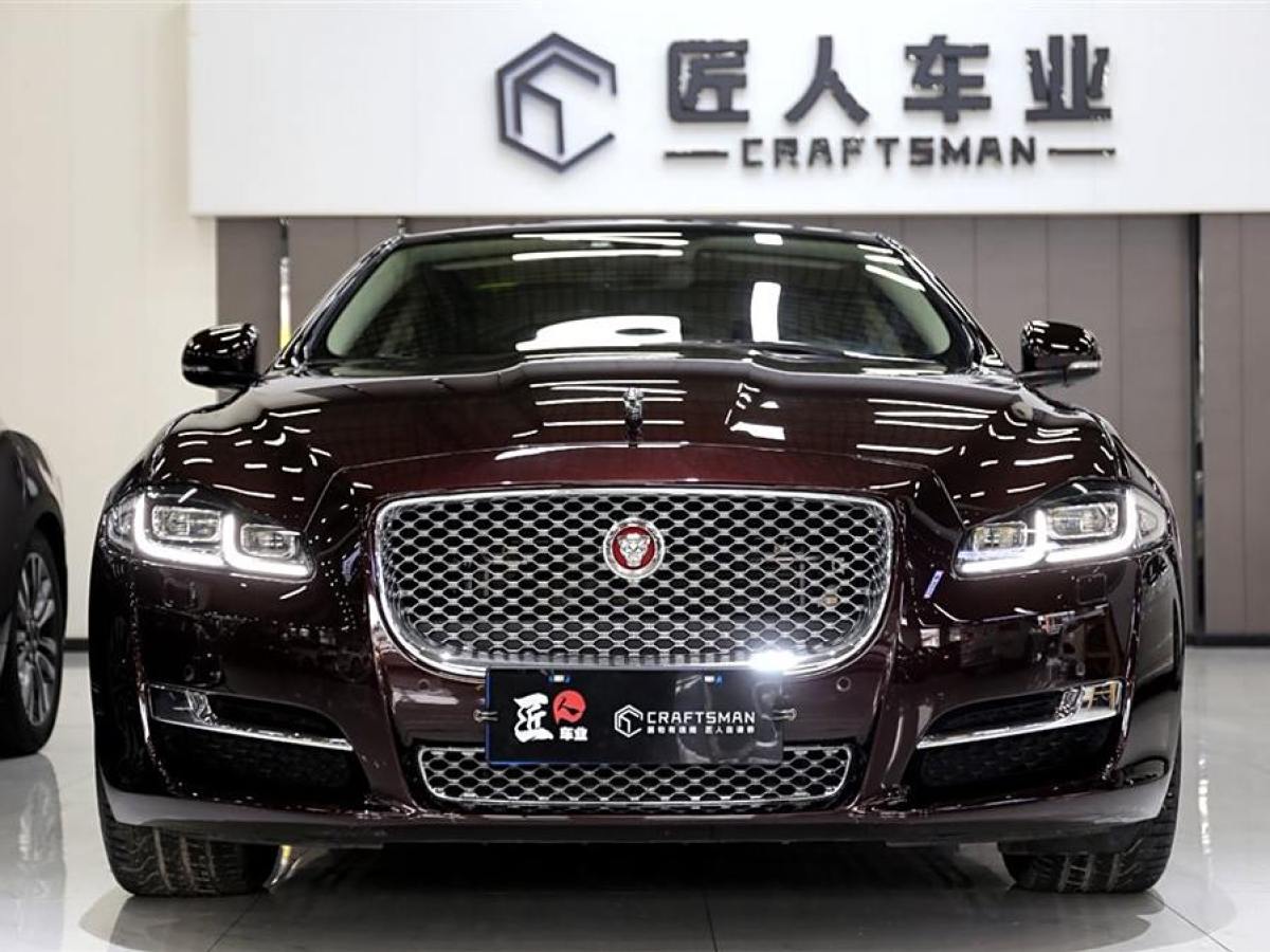 捷豹 XJ  2016款 XJL 3.0 SC 四驅(qū)全景商務(wù)版圖片