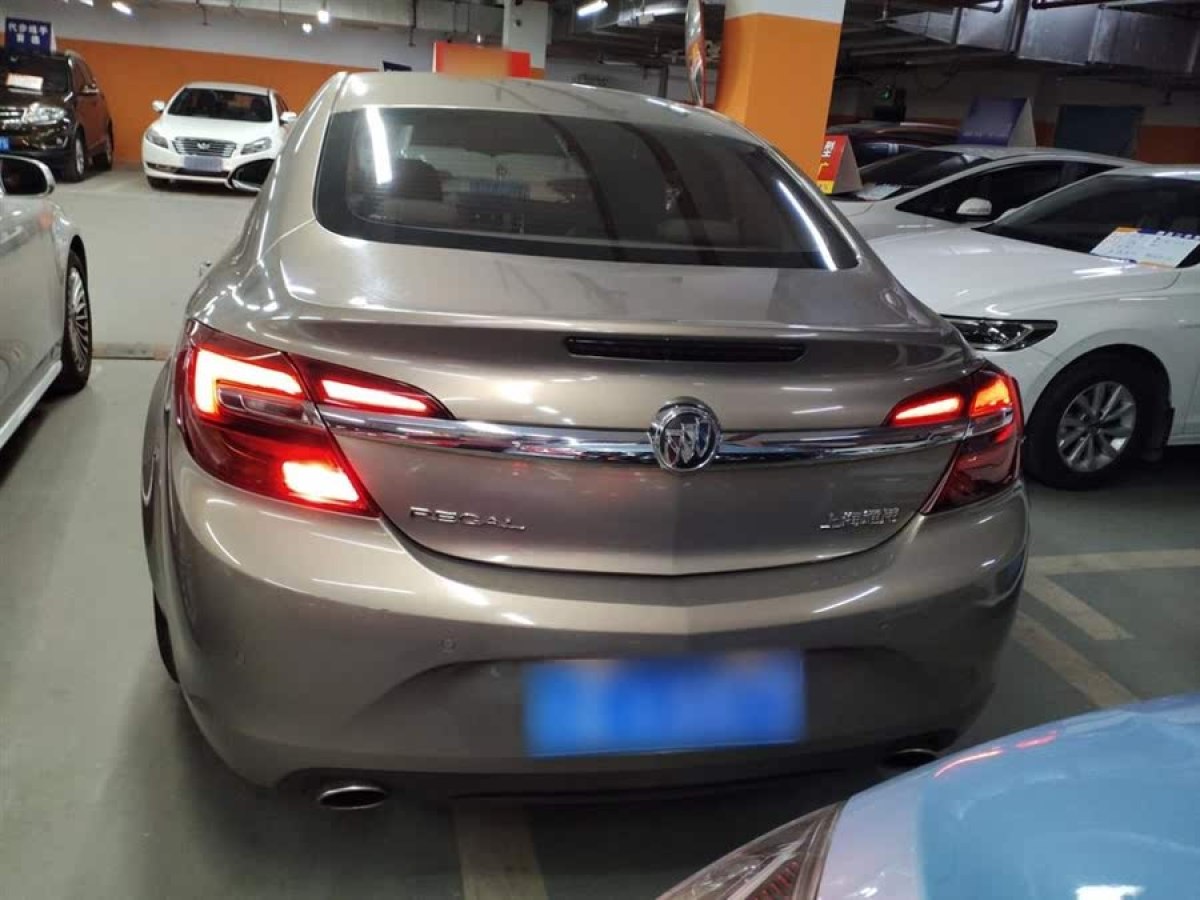 別克 君威  2015款 2.0L 領(lǐng)先時(shí)尚型圖片