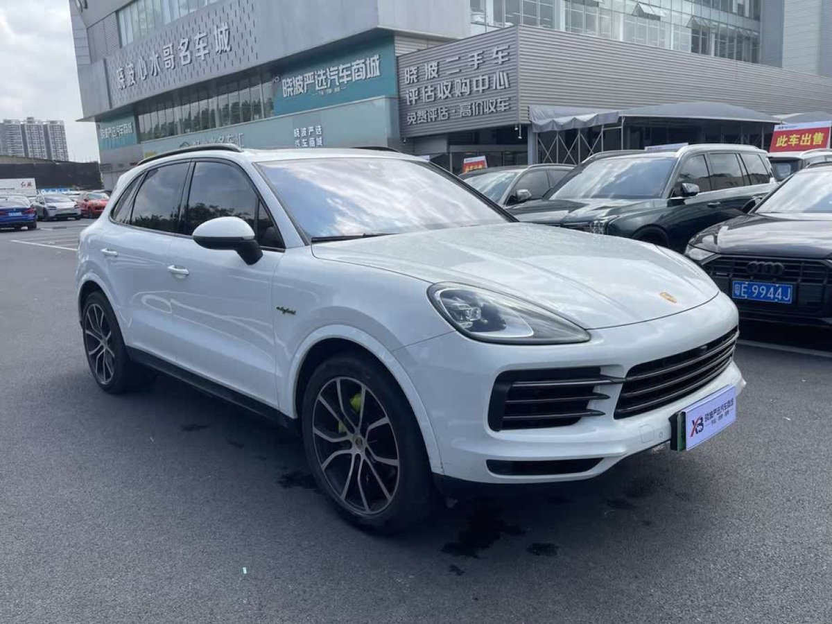 保時(shí)捷 Cayenne新能源  2023款 Cayenne E-Hybrid 2.0T 鉑金版圖片