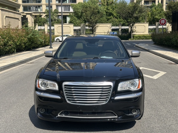 克莱斯勒 300C  2013款 3.6L 尊享版