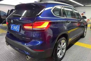 寶馬X1 寶馬 sDrive25Li 領(lǐng)先型