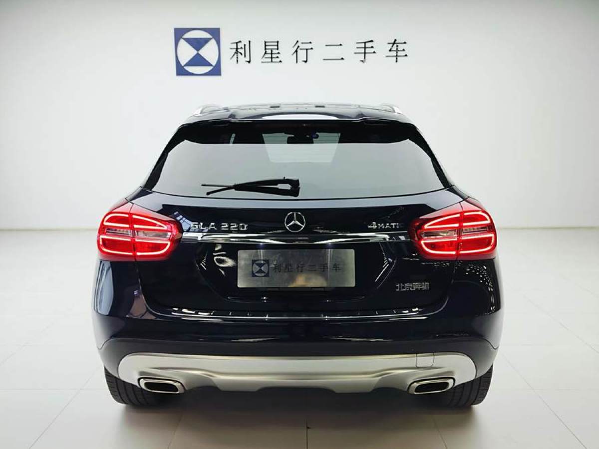 奔馳 奔馳GLA  2016款 GLA 220 4MATIC 時尚型圖片