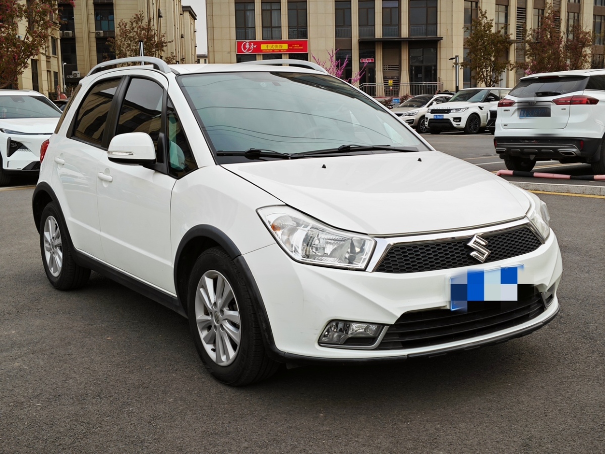 鈴木 天語 SX4  2013款 酷銳 1.6L 自動舒適型圖片