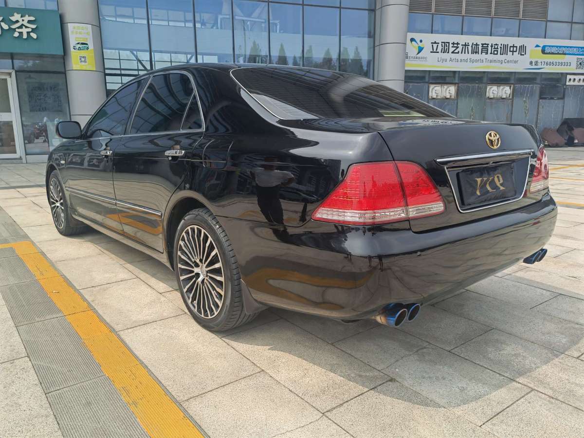 豐田 皇冠  2005款 3.0L Royal Saloon G VIP圖片