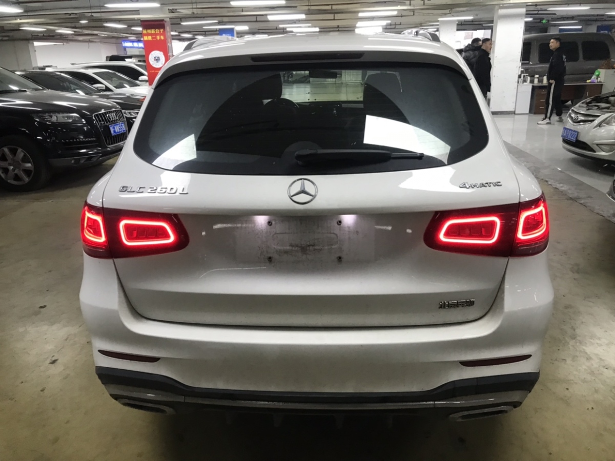 奔馳 奔馳GLC  2018款 改款 GLC 260 4MATIC 豪華型圖片