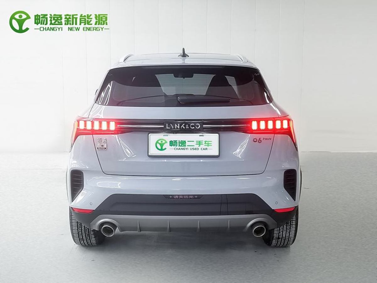 領(lǐng)克 領(lǐng)克06新能源  2022款 PHEV 84KM續(xù)航版 Pro圖片