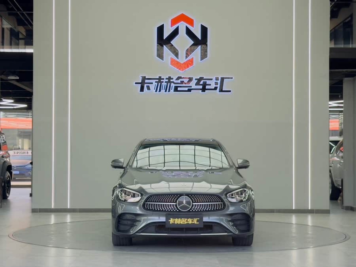 奔馳 奔馳E級  2021款 改款 E 300 L 運動時尚型圖片