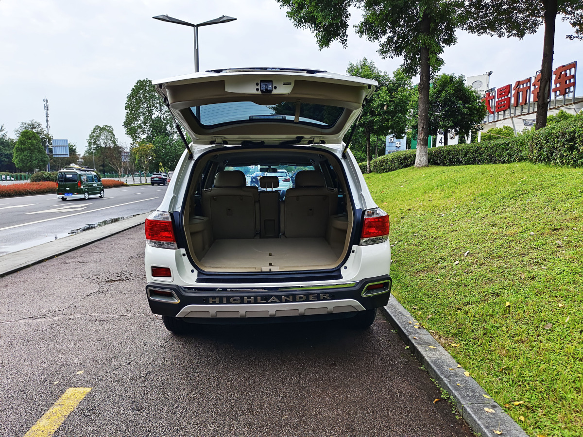 丰田 汉兰达  2012款 2.7L 两驱5座精英版图片