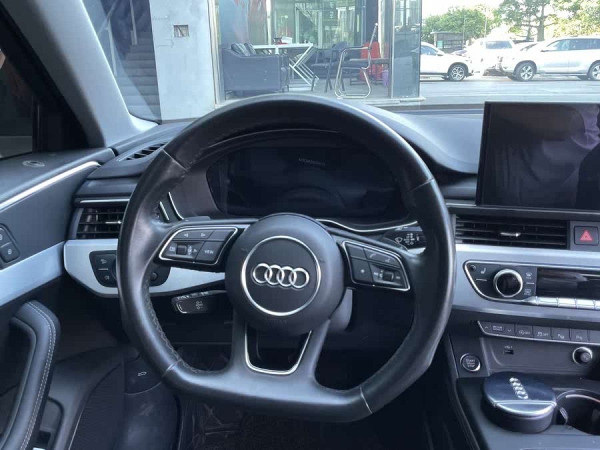 奧迪 奧迪A4L  2022款 40 TFSI 豪華動感型圖片