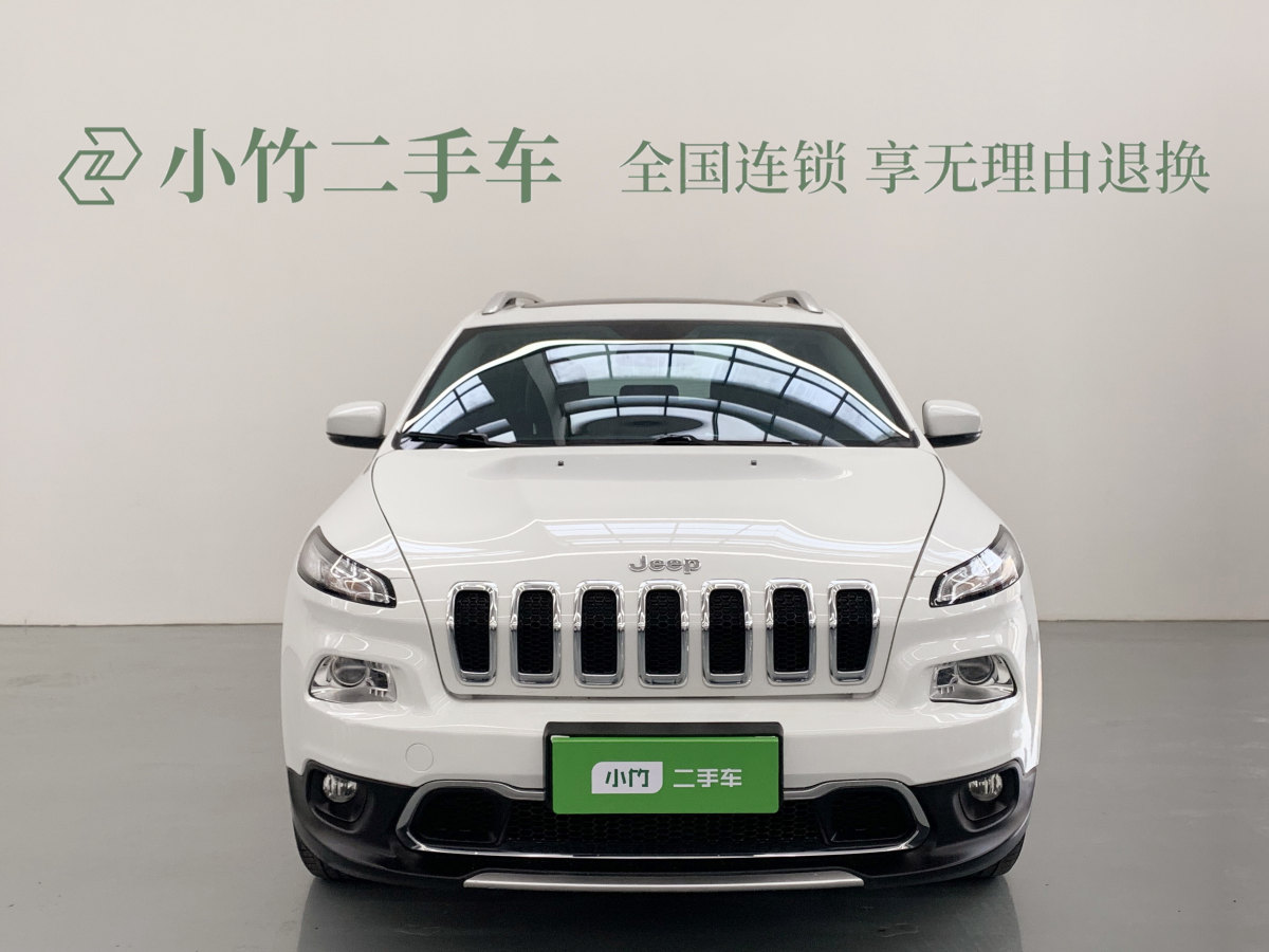 2017年12月Jeep 自由光  2017款 2.0L 優(yōu)越版