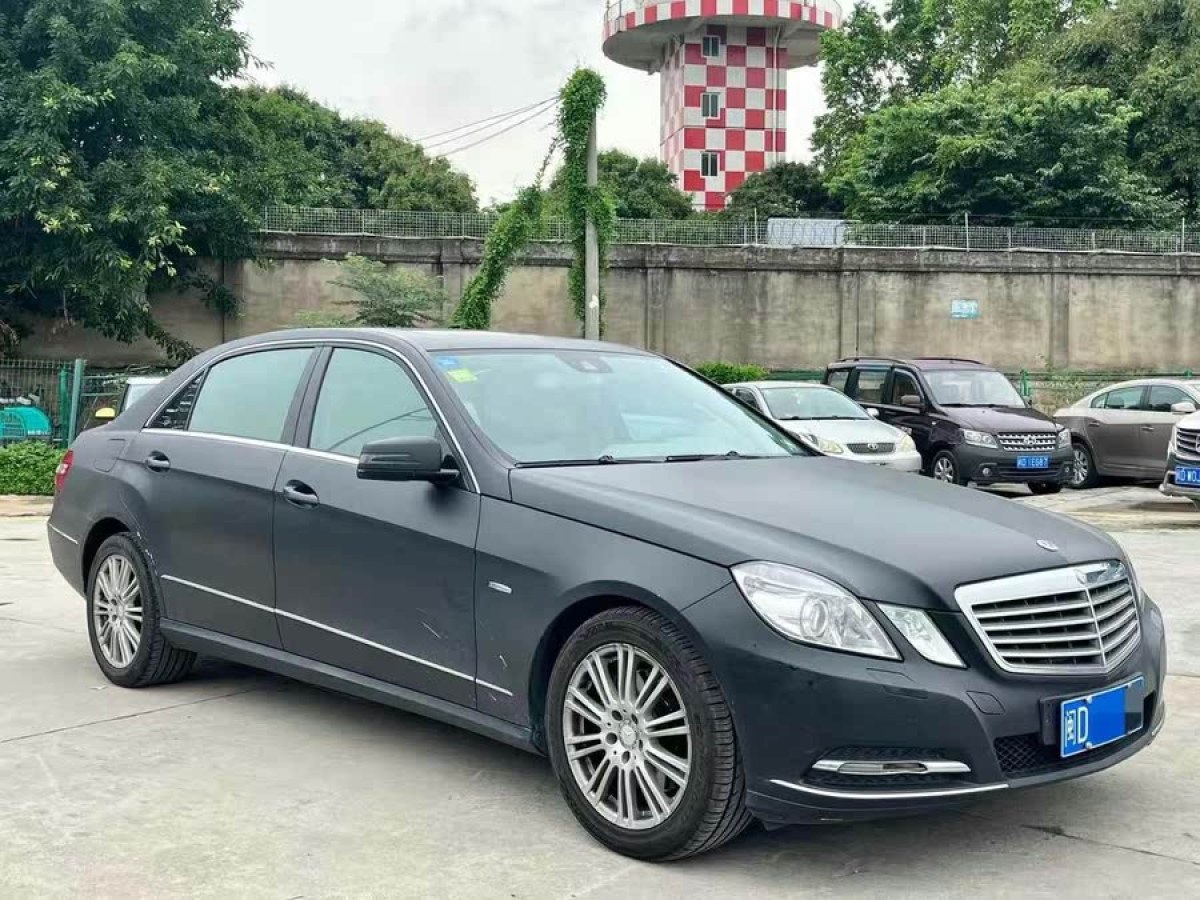 奔馳 奔馳E級  2011款 E 200 L CGI優(yōu)雅型圖片